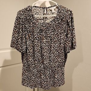 Nine West Black and White Zigzag Blouse- XL